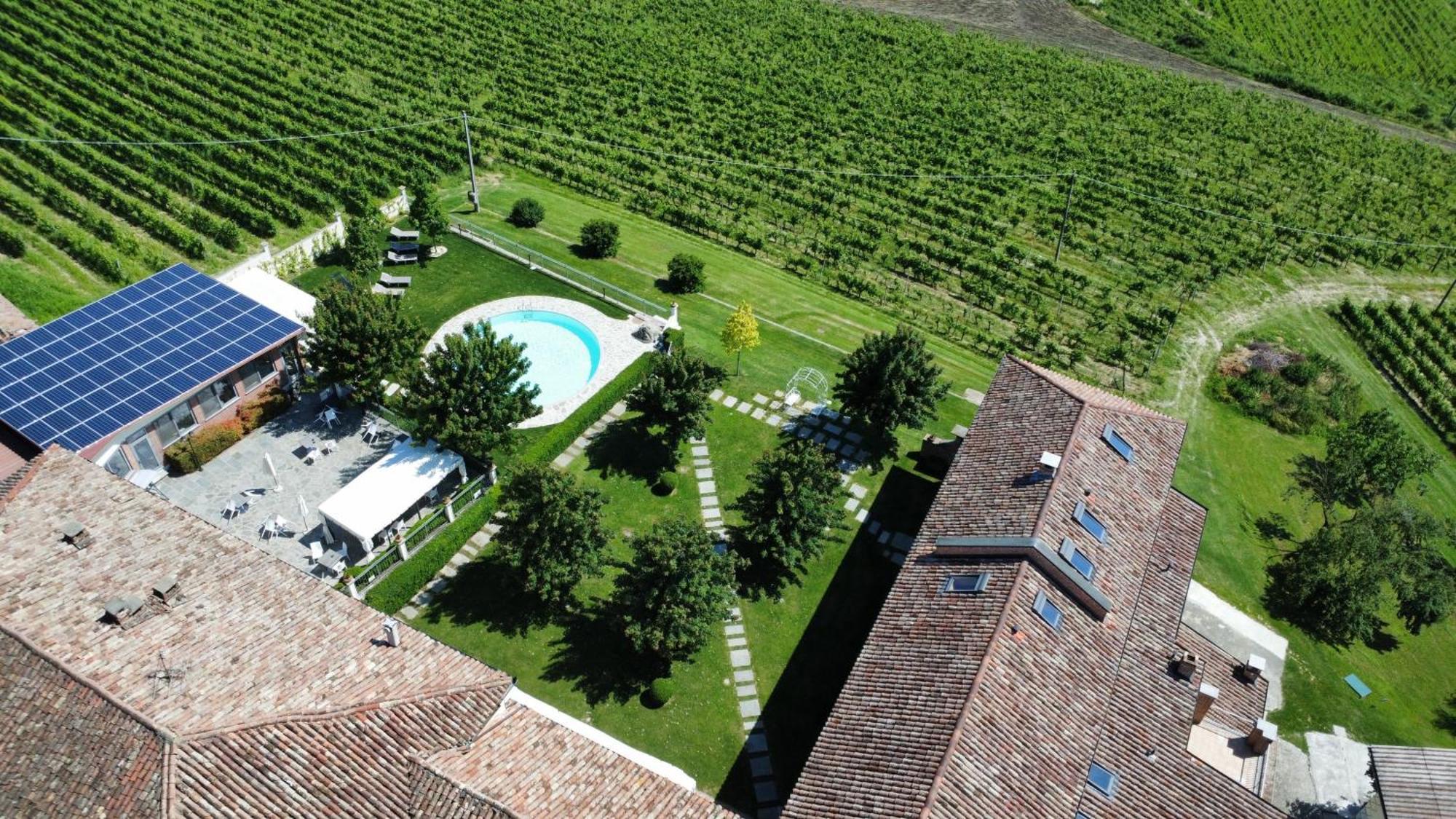 Agriturismo Podere La Piazza Costigliole d'Asti Exterior foto